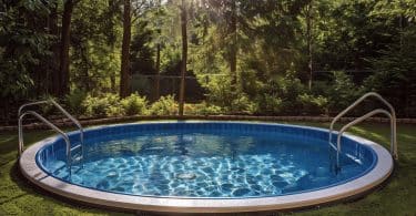 Comment faire pour réaliser une mise en eau d’une piscine hors-sol ?
