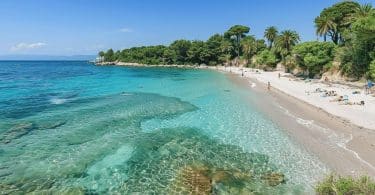 Escapade balnéaire : les plus belles plages de PACA à explorer